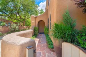 santa fe condominium for sale